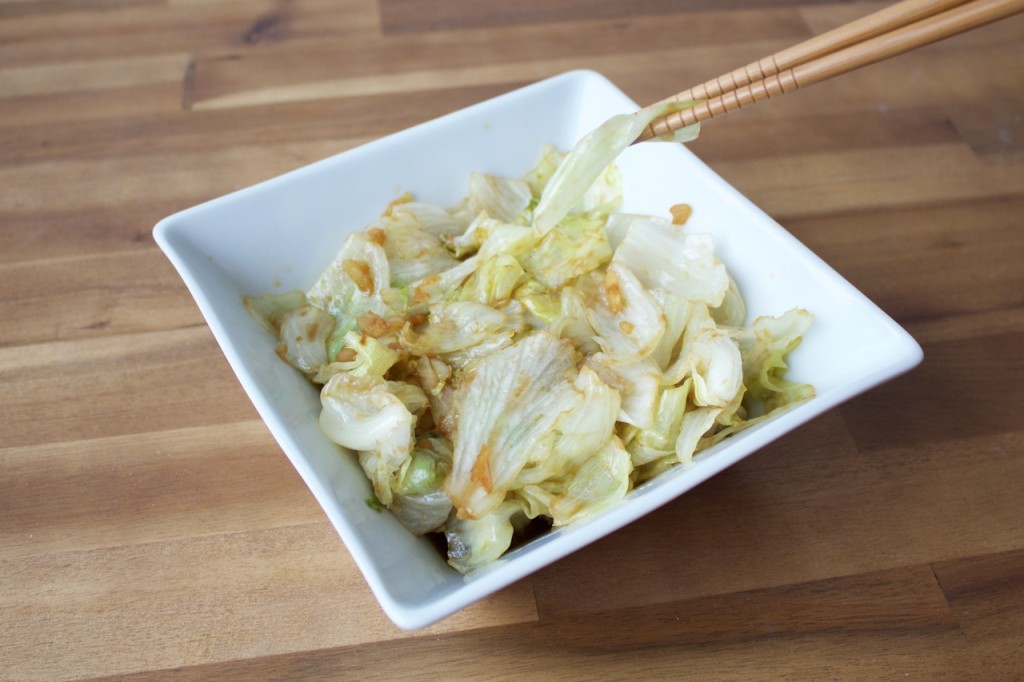 Lettuce cooked with garlic